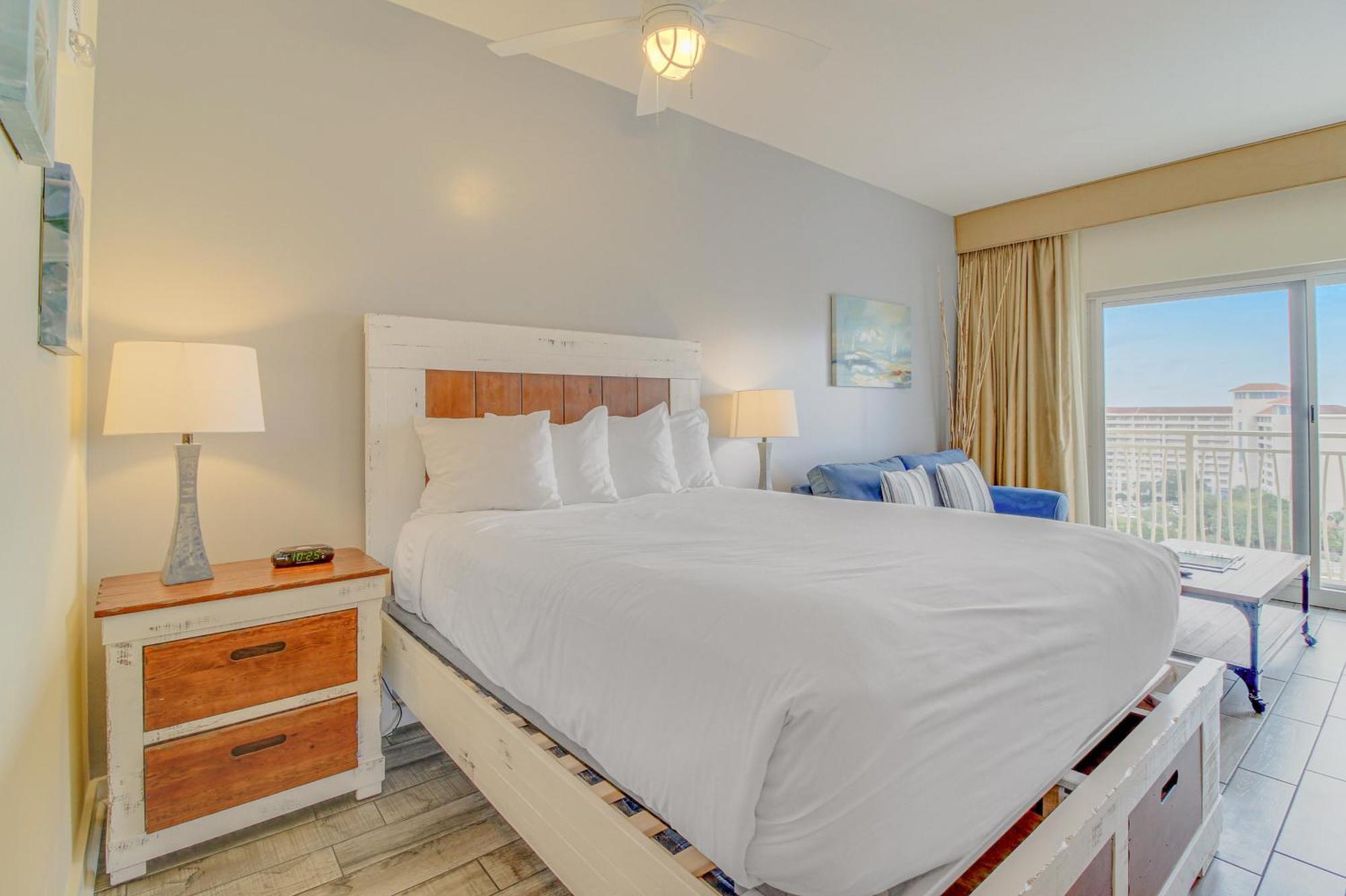 Luau Condos Destin Room photo
