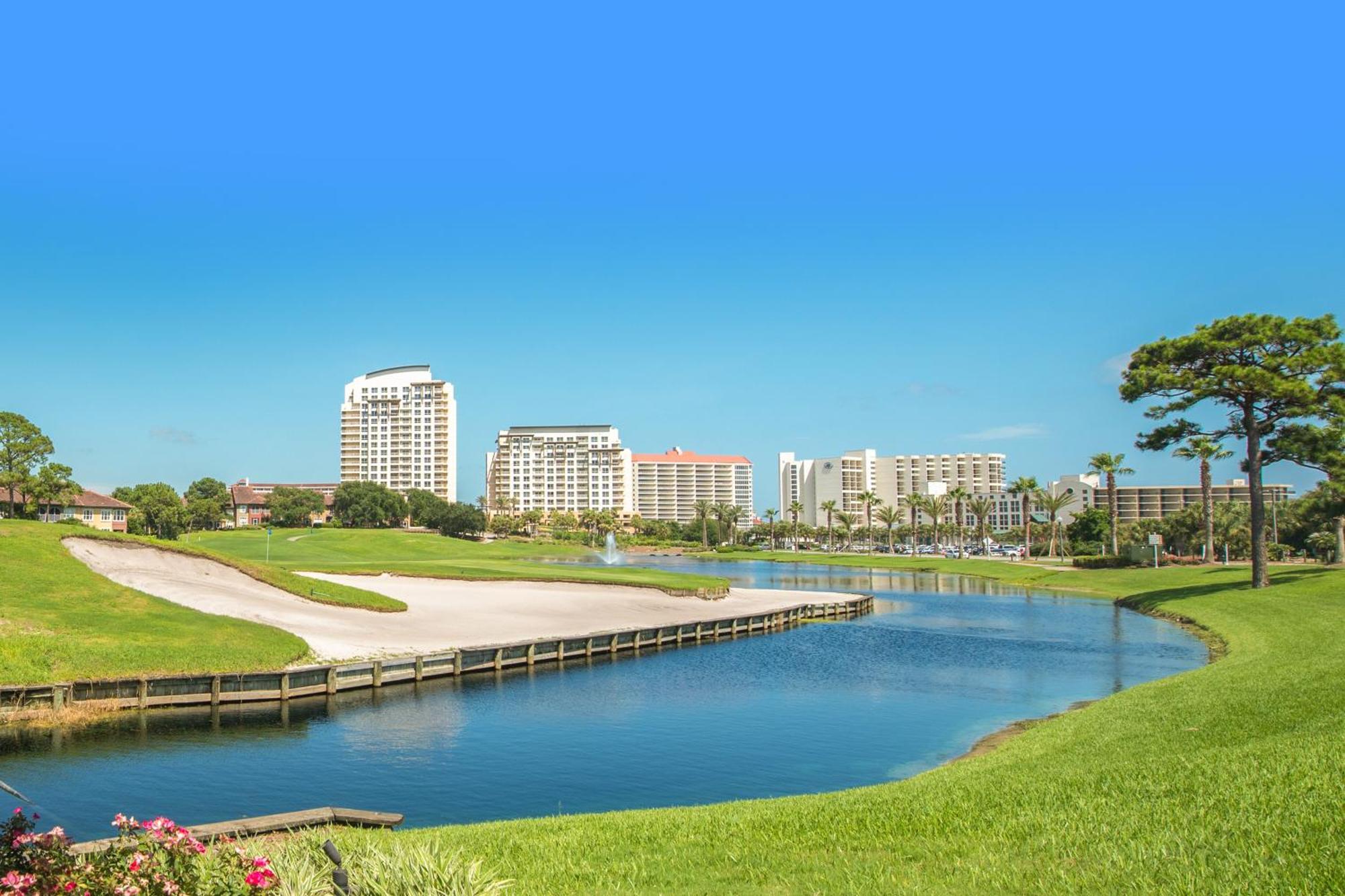 Luau Condos Destin Room photo