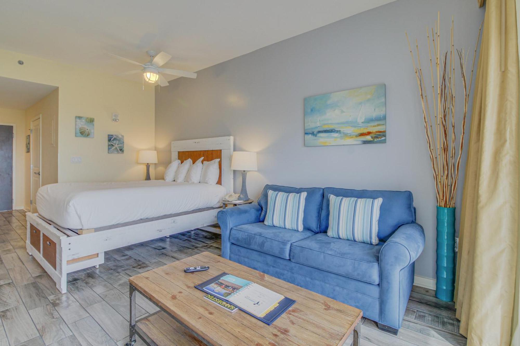 Luau Condos Destin Room photo